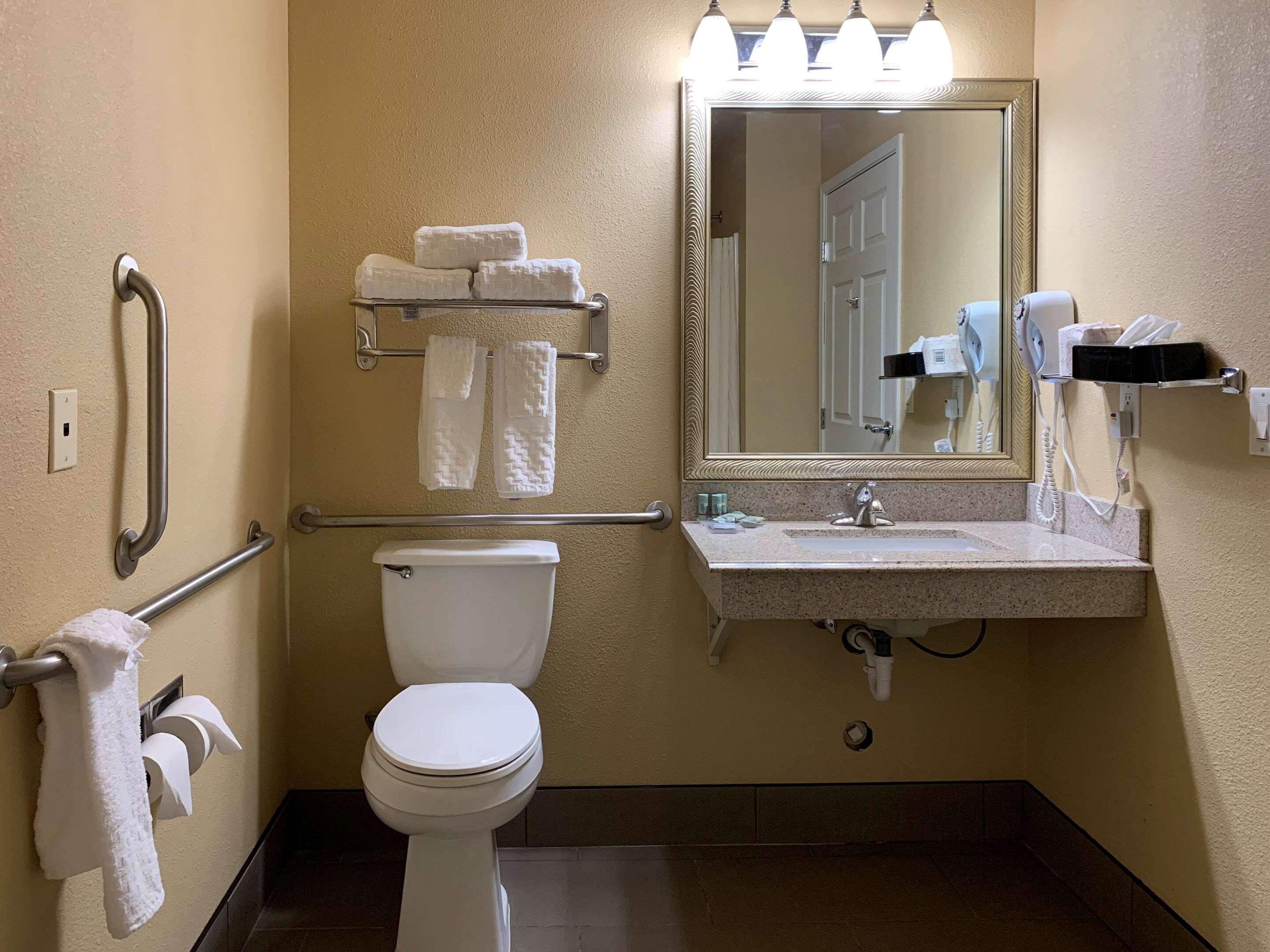 Comfort Inn Saint Paul East Oakdale Eksteriør billede