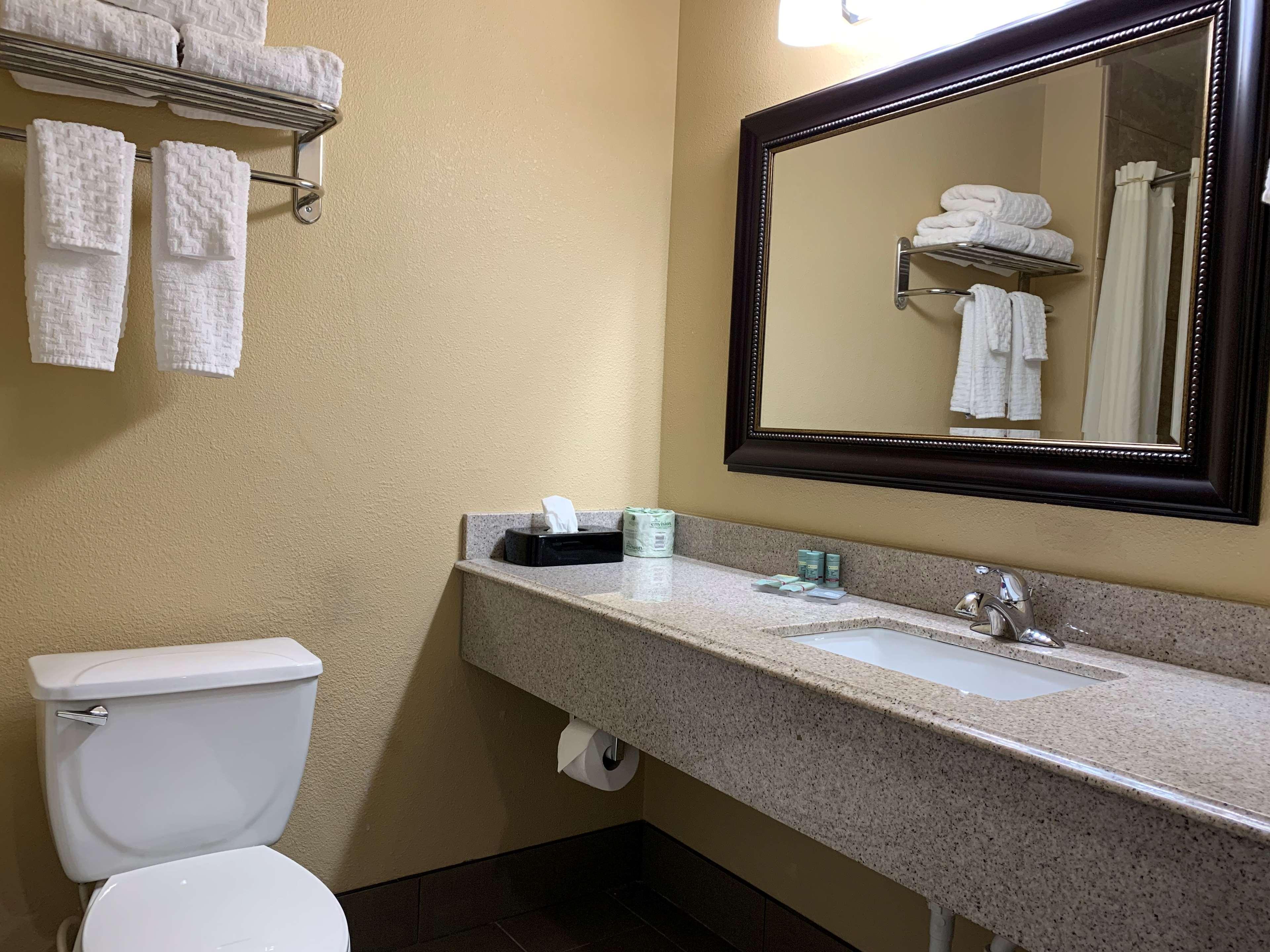 Comfort Inn Saint Paul East Oakdale Eksteriør billede
