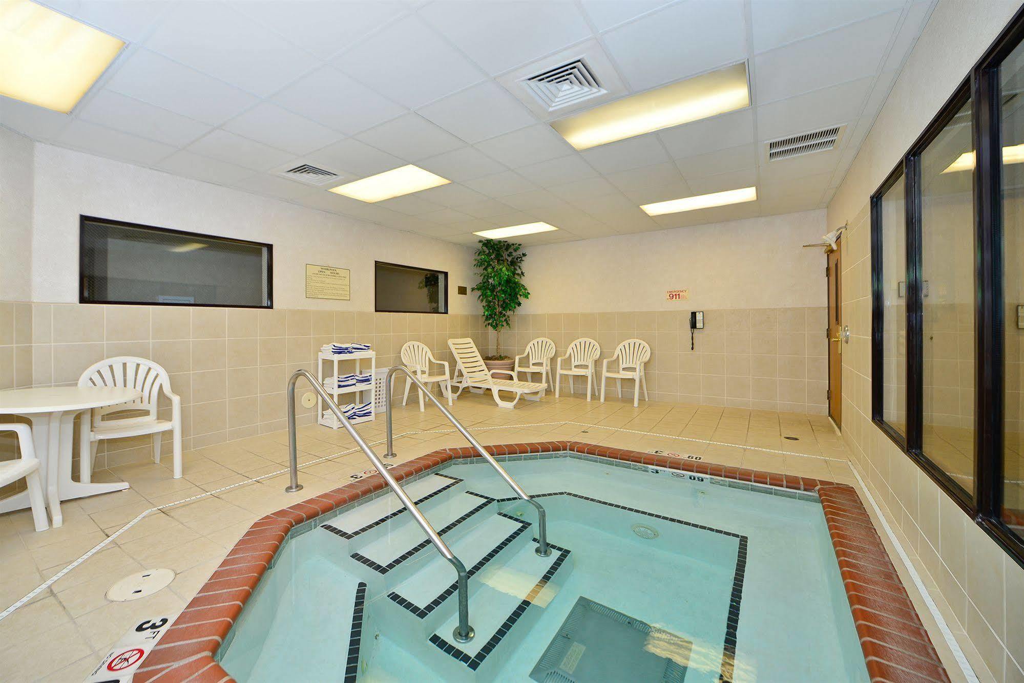 Comfort Inn Saint Paul East Oakdale Eksteriør billede